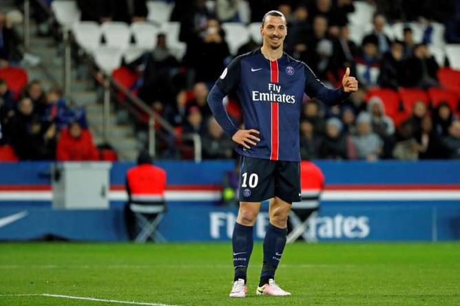 Ibrahimovic leads PSG to 4-0 rout of Rennes with double