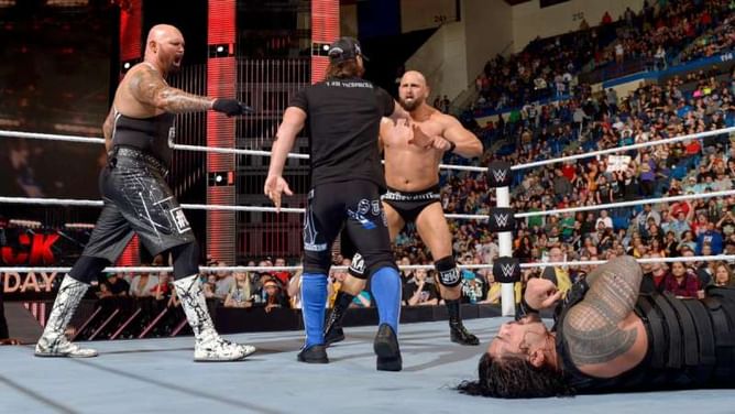 WWE News: Roman warns Styles in Twitter after Raw, Styles hints at heel turn