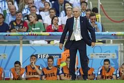 Former Argentina coach Alejandro Sabella discharged from hospital, concerns remain