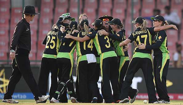 Cricket Australia gives landmark pay rise to women players