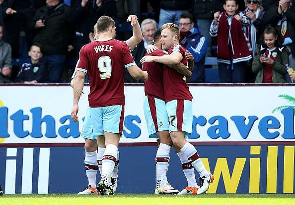 Football League Championship: Burnley earn crucial win in Premier League push