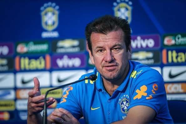 Carlos Dunga to remain Brazil coach