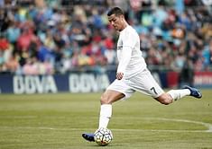 Cristiano Ronaldo leads Pichichi race, Messi scores his 500th goal