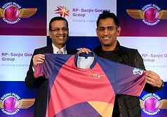 MS Dhoni trains with the Rising Pune Supergiants squad