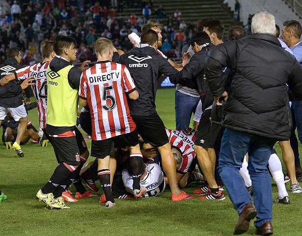 Argentine Hooligan Fans Threaten Colon Gimnasia Ahead Of Derbies