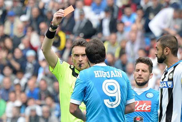 Gonzalo Higuain set to face three-game suspension for dissent