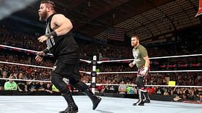 WWE News: Another top star injured at a WWE Live Event?