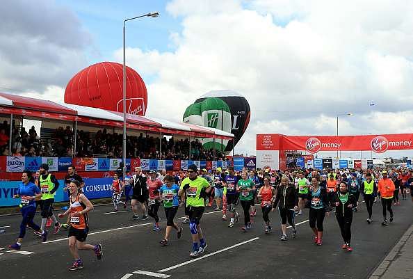 London Marathon: British army officer dies 3 miles short of finishing line