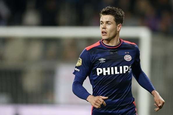 Eredivisie: Marco van Ginkel scores twice as PSV Eindhoven go top