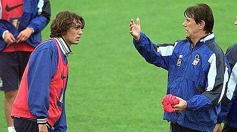 Paolo Maldini with his father and Italy coach Cesare at a national team training session
