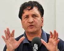 Former Pakistani cricketer Abdul Qadir feels cricket does not need coaches