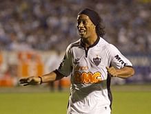 Ronaldinho to play for Peruvian club, Cienciano