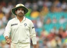 Sachin Tendulkar celebrates birthday by playing street cricket with children