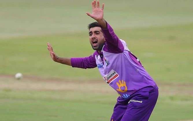 Interview with RCB's Tabraiz Shamsi: "I always wanted to become a magician"