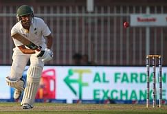 Younis Khan quits Pakistan Cup in protest of 'substandard umpiring'