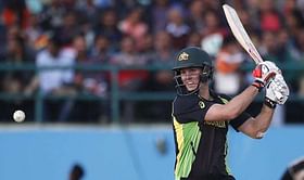 Australia's Marsh out of IPL with side strain