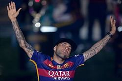 Dani Alves to leave Barcelona and join Juventus on a free transfer - reports