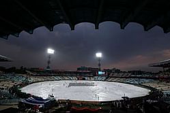 IPL 2016: Eden Gardens ground-staff working overtime for KKR-SRH clash after two days of rain