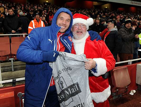 Lukas Podolski, Nicklas Bendtner and Wojciech Szczesny troll Tottenham on Twitter for finishing below Arsenal