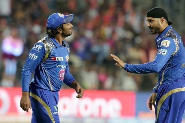 Mumbai Indians teammates Harbhajan Singh and Ambati Rayudu involved in unseemly incident