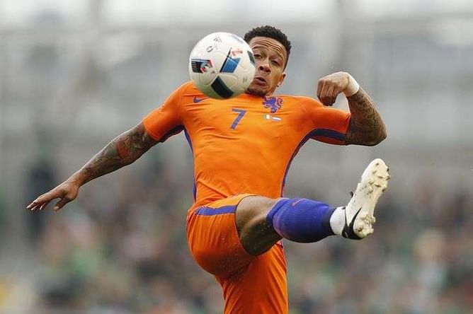 Man Utd's Memphis vows to return stronger next season