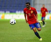 Pedro backs Spain to cope with pressure at Euro 2016