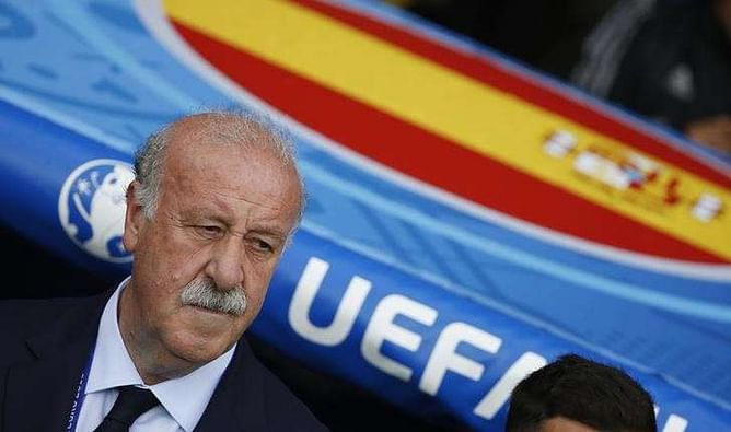 Del Bosque impressed by De Gea's composure