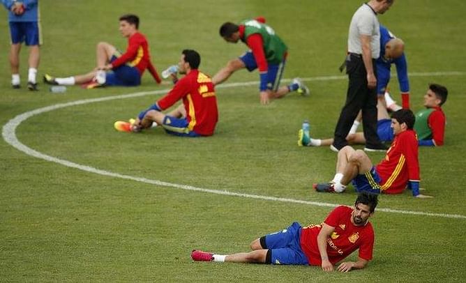 Preview - Eyes on troublesome fans as Croatia meet Spain