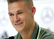 Lahm comparison makes no sense, says Germany's Kimmich