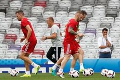 "Free and liberated" Hungary happy to play underdog role
