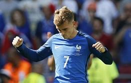France's Griezmann spreads wings with perfect timing