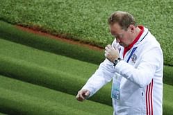 Russia coach Slutskiy leaves job