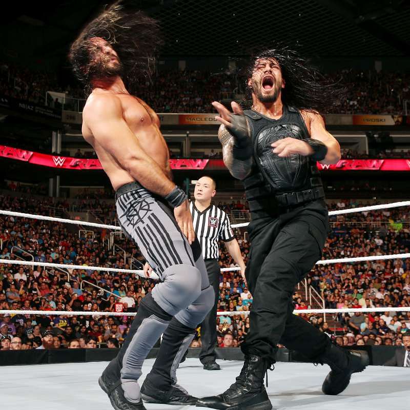 Roman Reigns Vs. Seth Rollins: Photos