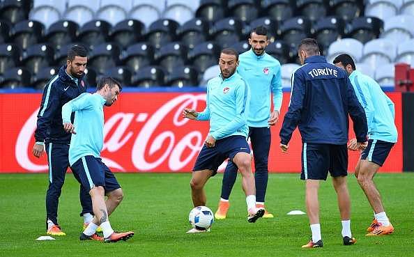 Euro 2016: Czech Republic vs Turkey - Live stream info, probable line-up, head to head(h2h) record and match preview