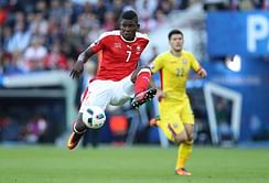 EPL Transfer Rumour : Manchester United submit €35m bid for Swiss star