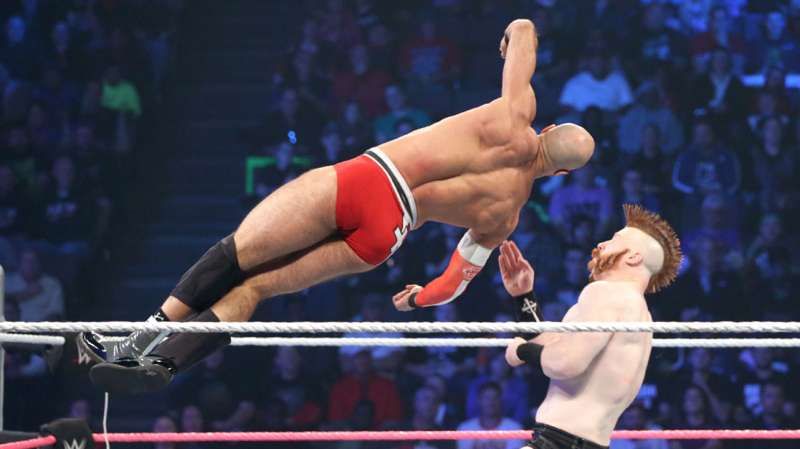 cesaro-uppercut-1467040718-800.jpg