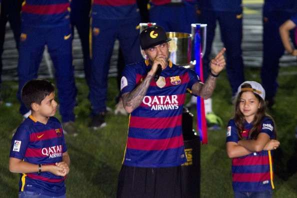 Satire: An open letter from Dani Alves to fans