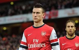 Arsenal star issues warning to Arsene Wenger to avoid mistakes