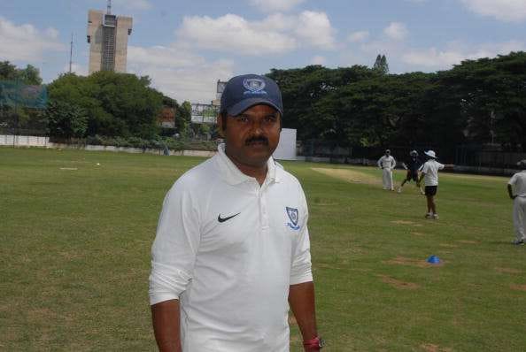 Praveen Amre and Surendra Bhave enter race to become India's coach