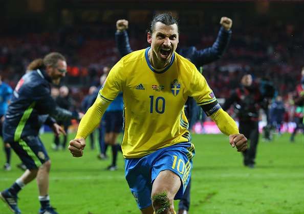 Zlatan Ibrahimovic set to announce Manchester United move on Tuesday