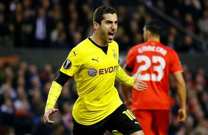 Mkhitaryan joins Mourinho revolution at Manchester United