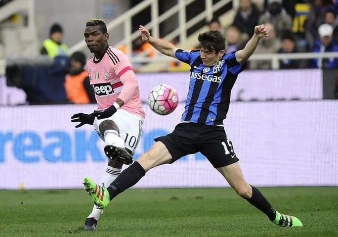 Middlesbrough sign Dutch midfielder De Roon from Atalanta