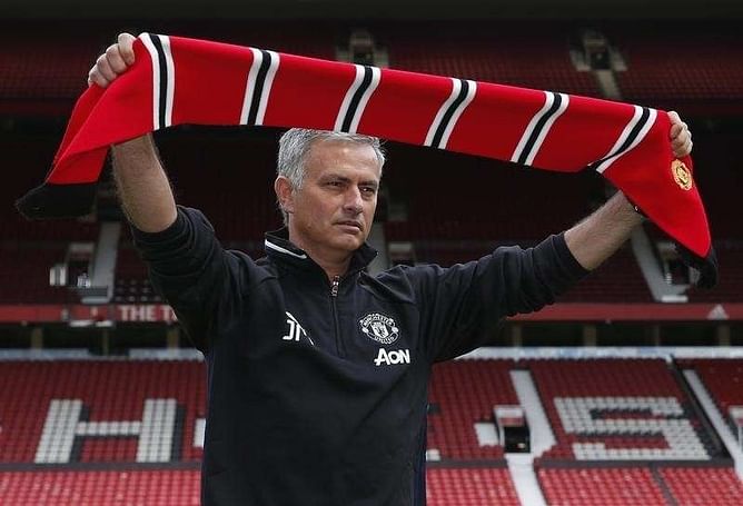 Mourinho will be massive improvement at United - Ferguson