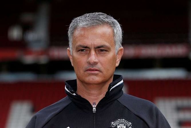 Mourinho hopes United players will forge close bond in China