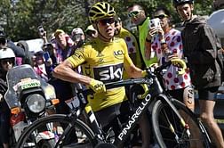 Cycling: Froome loses Tour lead in Mont Ventoux chaos