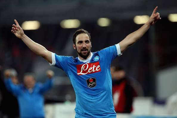 Juventus confirm Gonzalo Higuain's transfer from Napoli in mammoth €90 million deal