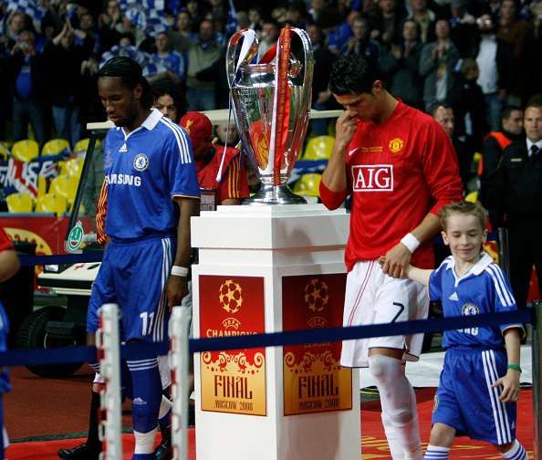 Didier Drogba feels that Cristiano Ronaldo deserves the Ballon d'Or