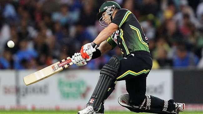 David Warner disagrees with Ricky Ponting's opinion on big bats