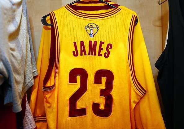 2016 NBA Champion Cleveland Cavaliers earn top honours for team merchandise sales