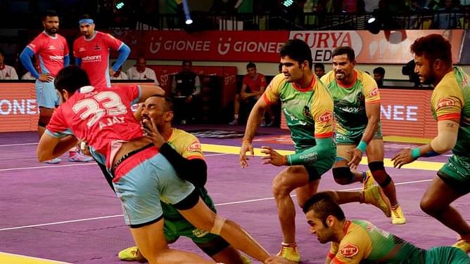 Pro Kabaddi 2016, Season 4 - Live Match Telecast: Jaipur Pink Panthers vs Patna Pirates, PKL Season 4 match 46 online at Starsports.com